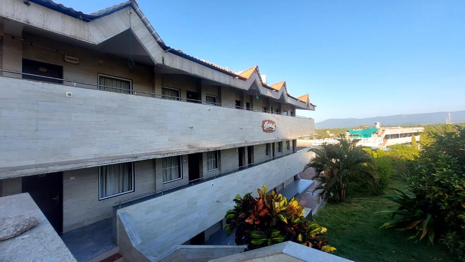 Rns Guest House Mavalli Ngoại thất bức ảnh